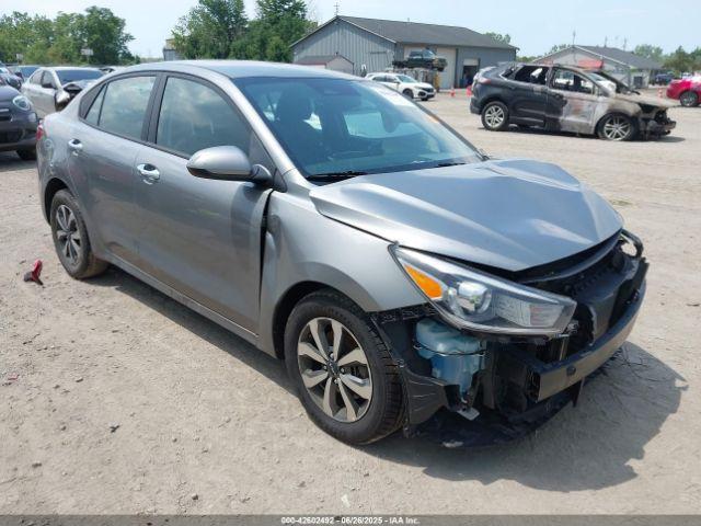  Salvage Kia Rio