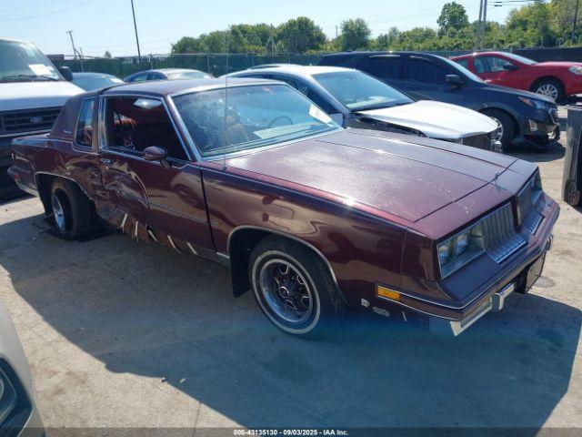  Salvage Oldsmobile Cutlass Supreme