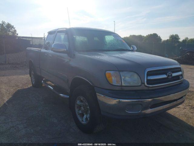  Salvage Toyota Tundra