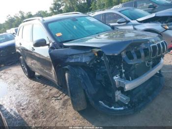  Salvage Jeep Cherokee