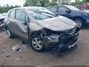  Salvage Chevrolet Trax