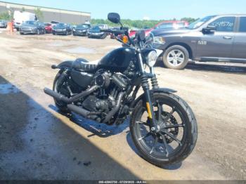  Salvage Harley-Davidson Xl883