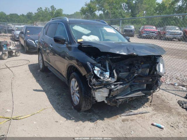  Salvage Nissan Rogue
