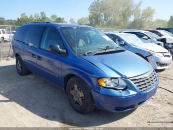  Salvage Chrysler Town & Country