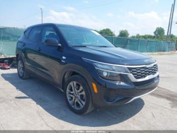  Salvage Kia Seltos