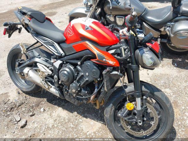  Salvage Triumph Motorcycle Street Triple
