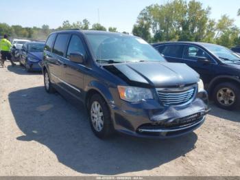  Salvage Chrysler Town & Country