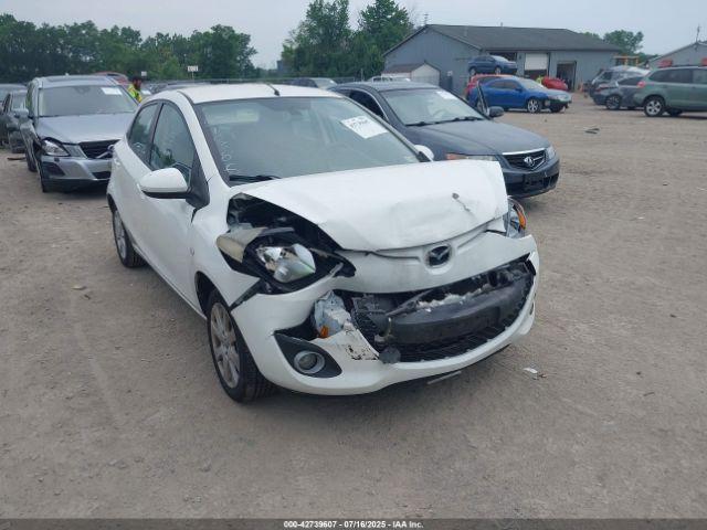  Salvage Mazda Mazda2