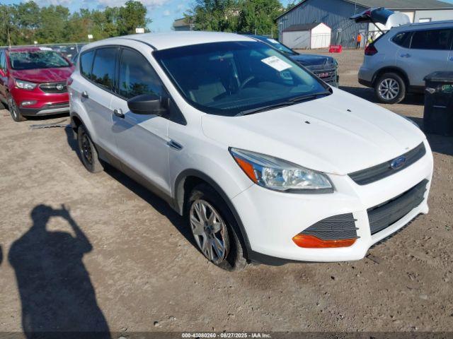  Salvage Ford Escape
