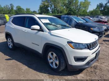  Salvage Jeep Compass