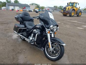  Salvage Harley-Davidson Flhtcu