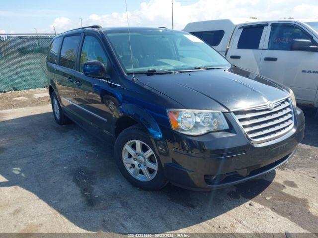  Salvage Chrysler Town & Country