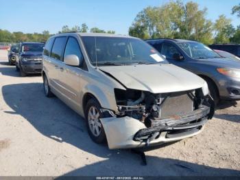  Salvage Chrysler Town & Country