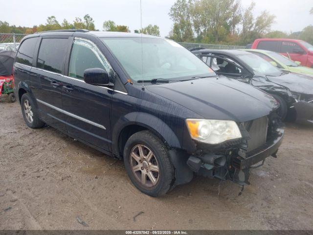  Salvage Chrysler Town & Country