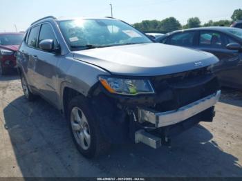  Salvage Jeep Compass