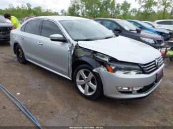  Salvage Volkswagen Passat