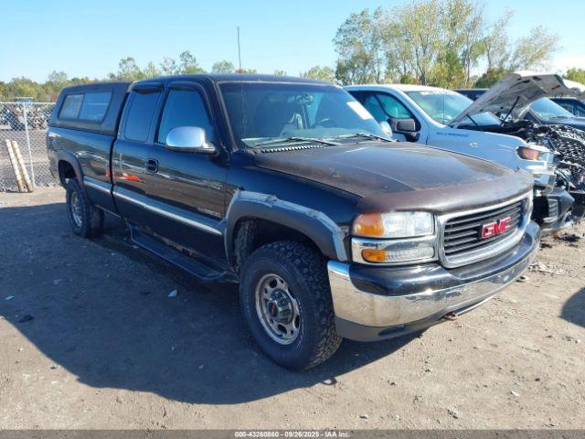  Salvage GMC Sierra 2500