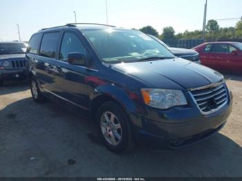  Salvage Chrysler Town & Country
