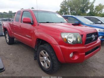  Salvage Toyota Tacoma