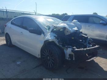  Salvage Kia Forte