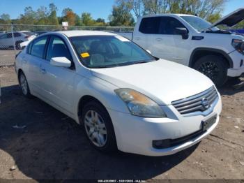  Salvage Nissan Altima