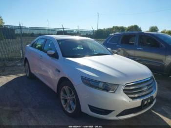  Salvage Ford Taurus