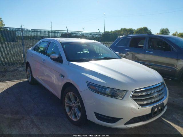  Salvage Ford Taurus