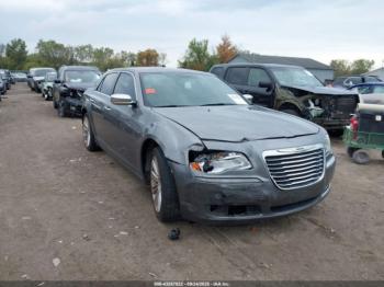  Salvage Chrysler 300