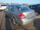 Nissan Versa 1.8s Image 3