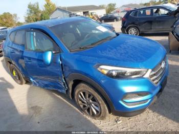  Salvage Hyundai TUCSON