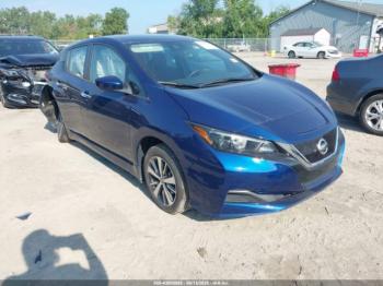  Salvage Nissan LEAF