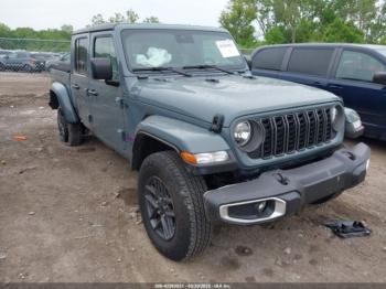  Salvage Jeep Gladiator