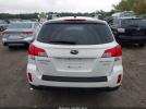 Subaru Outback 2.5i Limited Image 2
