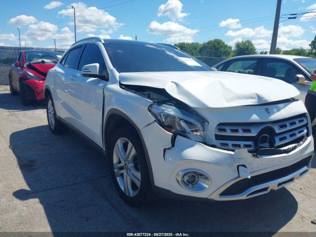  Salvage Mercedes-Benz GLA