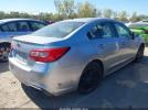 Subaru Legacy 2.5i Image 3