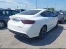 Chrysler 200 S Image 6
