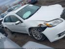 Chrysler 200 Limited Image 8
