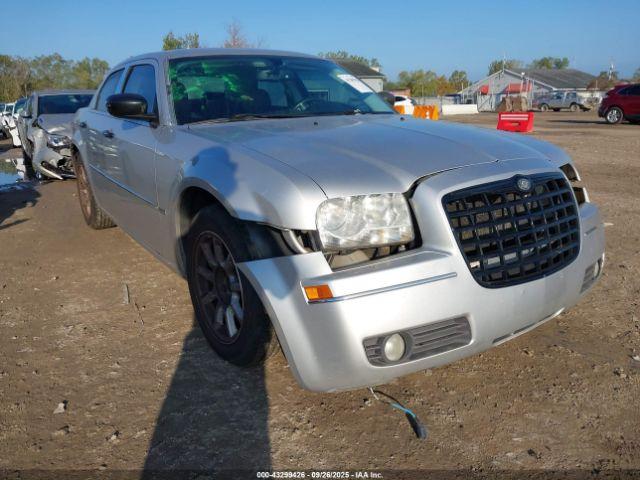  Salvage Chrysler 300