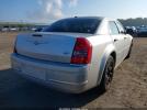 Chrysler 300 Image 2
