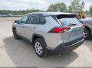 Toyota RAV4 Le Image 12