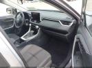 Toyota RAV4 Le Image 2
