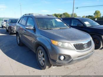  Salvage Kia Sorento