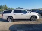 Chevrolet Suburban Premier Image 9