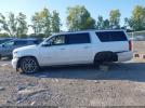 Chevrolet Suburban Premier Image 12