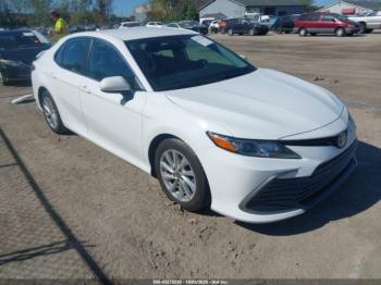  Salvage Toyota Camry