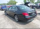 Mercedes-Benz E-Class 4matic Image 3
