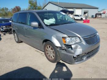  Salvage Chrysler Town & Country