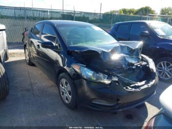  Salvage Kia Forte