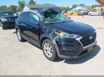 Salvage Hyundai TUCSON