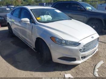  Salvage Ford Fusion